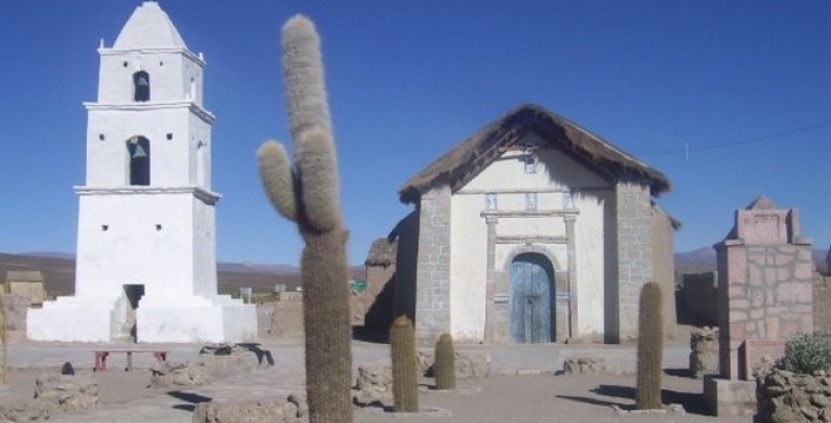 Kirche von Cariquima