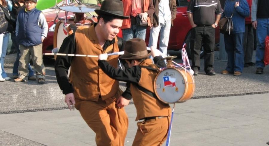 The Chinchinero, a true Chilean tradition