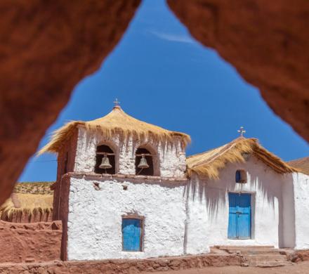 Voyage à  Arica - Villages de la Précordillère - Putre - Parc National Lauca - Salar de Surire - Colchane - Iquique (5 jours/4 nuits)