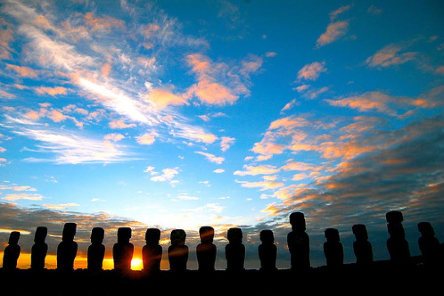 Journey to Chile, Atacama Desert, Highland Lagoons, National Park Lauca - Easter Island (15 day/ 14 nights)