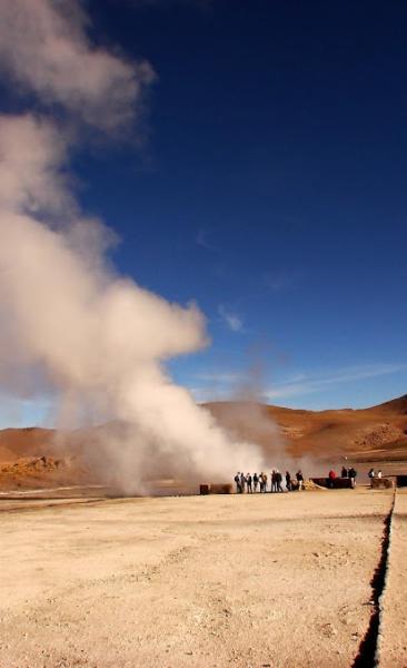 Tour y Excursión - San Pedro de Atacama - Petroglifos  de Hierbas Buenas - Valle del Arco Iris - Salar de Tara (5 dí­as/4 noches)