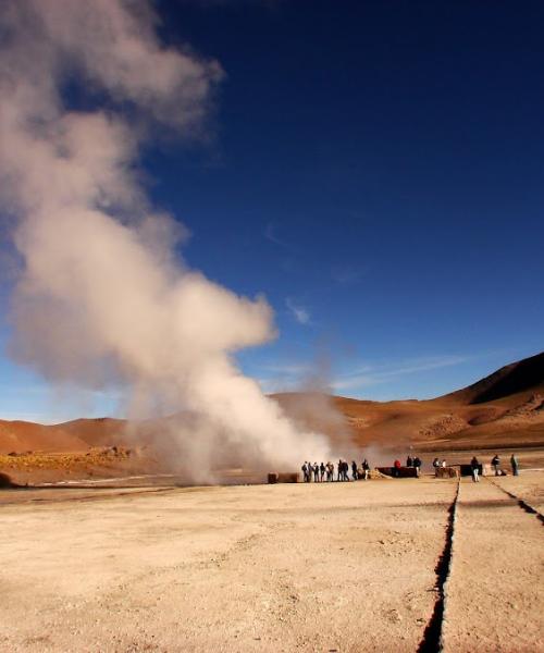 Tour y Excursión - San Pedro de Atacama - Petroglifos  de Hierbas Buenas - Valle del Arco Iris - Salar de Tara (5 dí­as/4 noches)