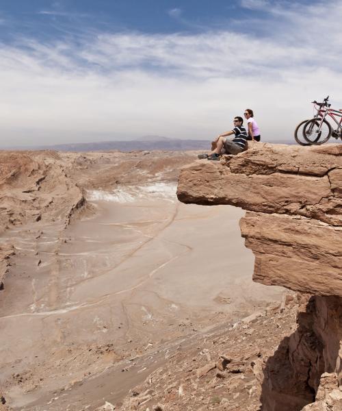 Tour and Excursion - San Pedro de Atacama - Petroglyphs of Hierbas Buenas - Rainbow Valley - Salt Lake of Tara (5 days/ 4 nights)